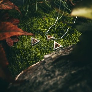 Set loveckých šperků z paroží TETRAO - náhrdelník + náušnice trojúhelník